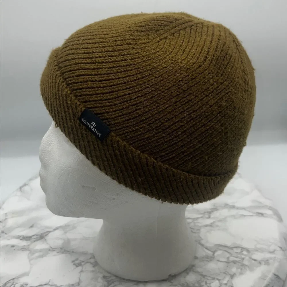 REI COOPERATIVE Dusty Olive Green Knit Cuff Beanie